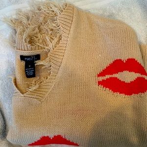 Adorable Rue 21 sweater